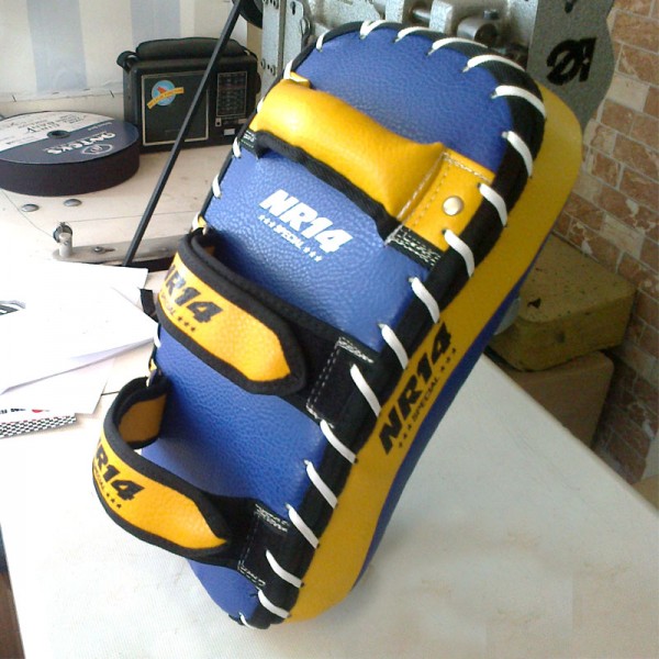 Çift Kollu Eğri Darbe Yastığı